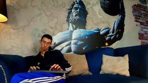 Zyro Nigth online show from January 5, 2026, 7:28 pm