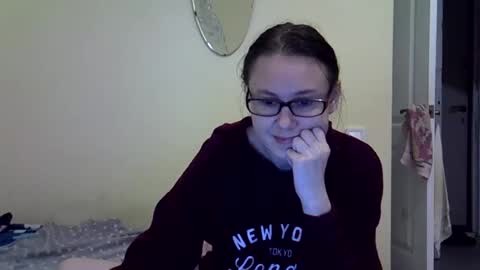 Snapshot of zyuhre chatting on September 20, 2025, 8:37 am Zyuhre online show from September 20, 2025, 8:37 am