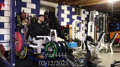 Snapshot of zyzz4444 chatting on February 13, 2025, 1:50 am Greek God online show from February 13, 2025, 1:50 am