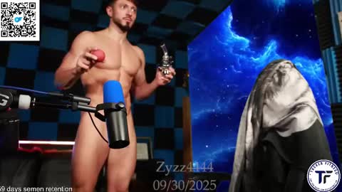 Snapshot of zyzz4444 chatting on September 30, 2025, 9:25 am Greek God online show from September 30, 2025, 9:25 am