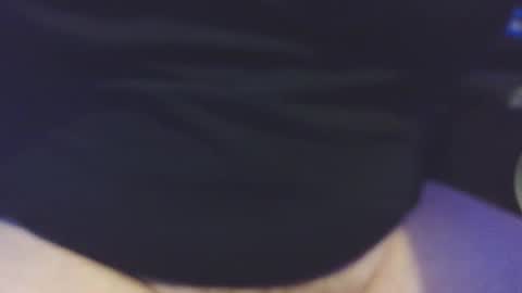 zzz1111230776 online show from September 30, 2025, 9:42 pm