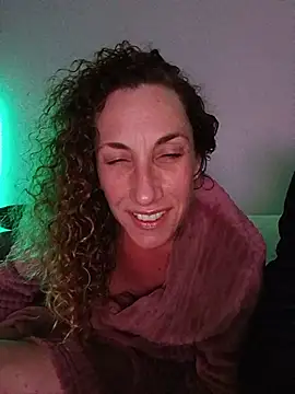 Snapshot of Befkoning37 chatting on May 19, 2026, 9:32 pm Befkoning37 online show from May 19, 2026, 9:32 pm