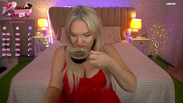 MissyMartinez online show from March 14, 2025, 7:37 am