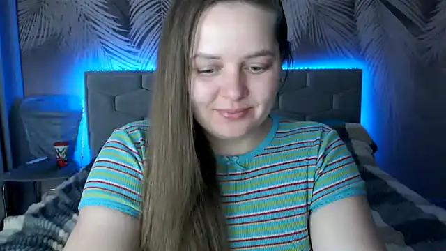 uliastar online show from January 21, 2025, 9:35 am