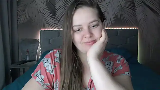 uliastar online show from February 18, 2025, 6:15 am