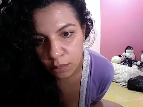 Snapshot of gatubelahot chatting on January 8, 2025, 2:03 am gatubelahot online show from January 8, 2025, 2:03 am