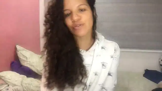 Snapshot of gatubelahot chatting on September 23, 2025, 3:42 am gatubelahot online show from September 23, 2025, 3:42 am