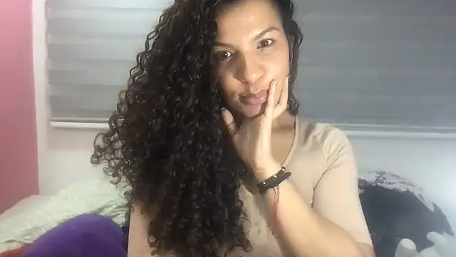 Snapshot of gatubelahot chatting on September 28, 2025, 12:05 am gatubelahot online show from September 28, 2025, 12:05 am