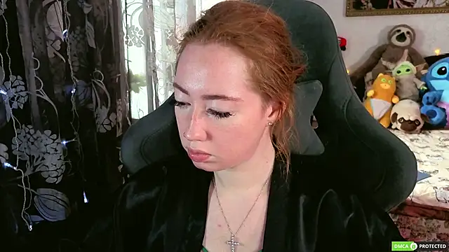 TinaBrook online show from April 10, 2026, 5:01 am