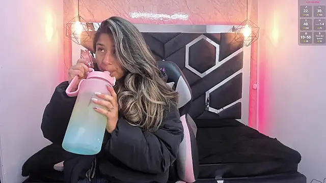 lilith nv online show from January 14, 2025, 11:20 am