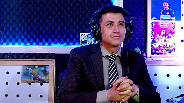 Darko0717 online show from February 22, 2025, 1:46 pm