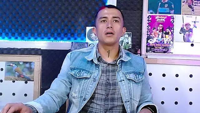 Darko0717 online show from March 22, 2025, 3:31 pm