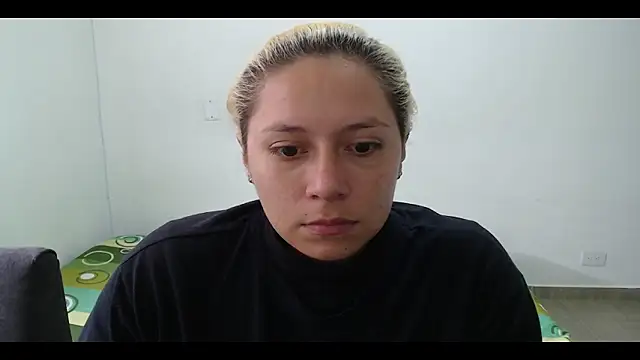 MommyMiaWs online show from February 4, 2025, 5:55 pm