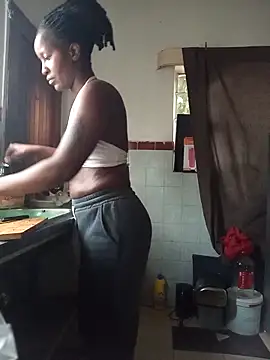 sluttylaura21 online show from March 26, 2026, 12:44 pm