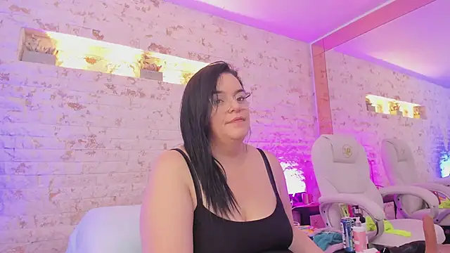 anette cooper online show from March 17, 2025, 3:36 am