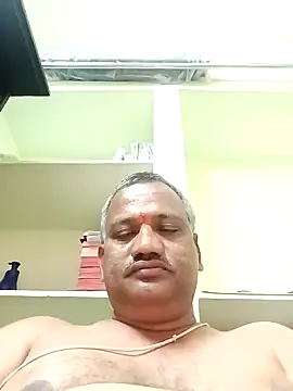 StarPacifist6 online show from December 8, 2024, 7:47 am