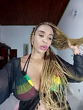 Snapshot of TAYLORR778 chatting on December 13, 2024, 7:43 pm TAYLORR778 online show from December 13, 2024, 7:43 pm