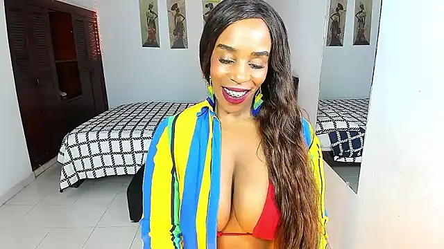 Snapshot of TAYLORR778 chatting on November 14, 2025, 12:15 pm TAYLORR778 online show from November 14, 2025, 12:15 pm