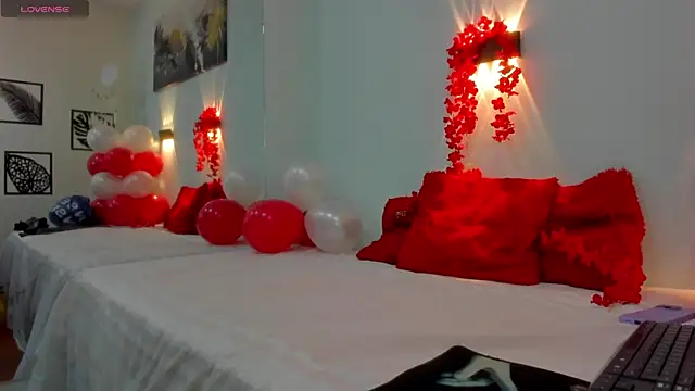 tracycum online show from February 10, 2025, 8:42 pm