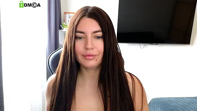 gracedorce online show from April 15, 2026, 4:19 am