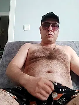 Snapshot of fraud705 chatting on September 12, 2025, 12:38 pm fraud705 online show from September 12, 2025, 12:38 pm