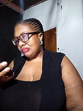 YELLOW BONE online show from March 1, 2025, 11:47 pm