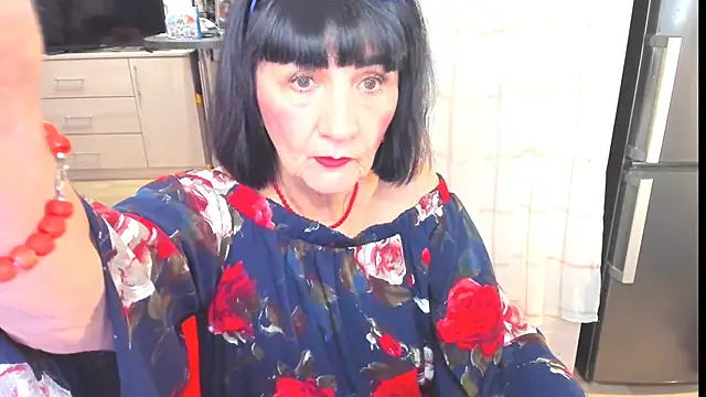 Tina Joness online show from January 8, 2025, 5:26 pm