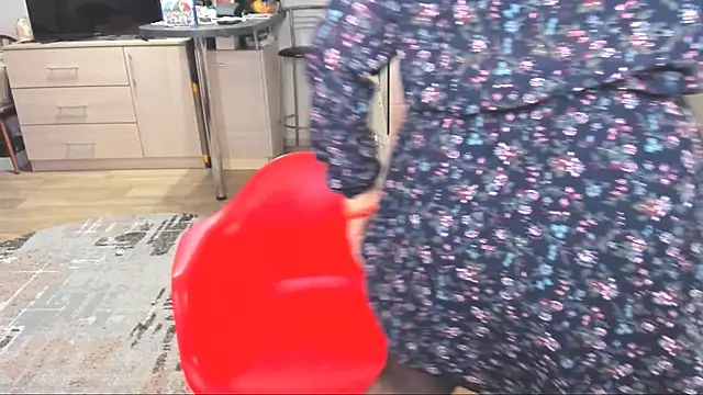 Tina Joness online show from January 10, 2025, 7:00 pm