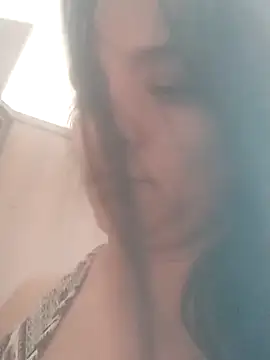 veronica salas online show from February 26, 2025, 3:19 pm