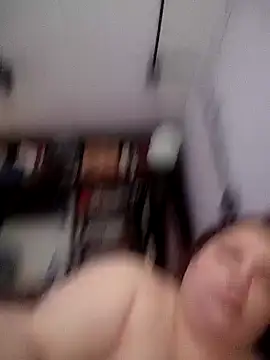 alicce moon  online show from March 17, 2026, 2:42 pm