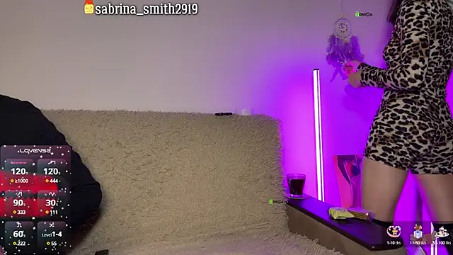 sabrinasmith23 online show from March 16, 2025, 9:26 pm