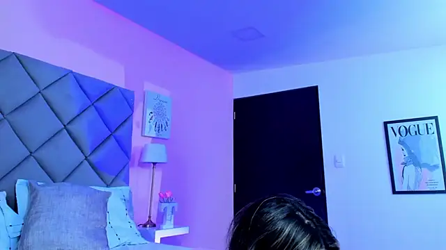 TaylorEvanss online show from February 19, 2026, 7:43 pm