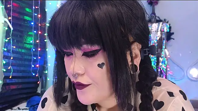 wickedxqueen online show from March 4, 2025, 10:16 pm