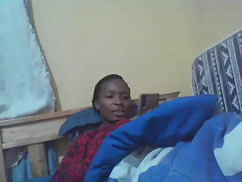 Snapshot of Smillie_prety chatting on March 7, 2026, 6:32 am Smillie prety online show from March 7, 2026, 6:32 am