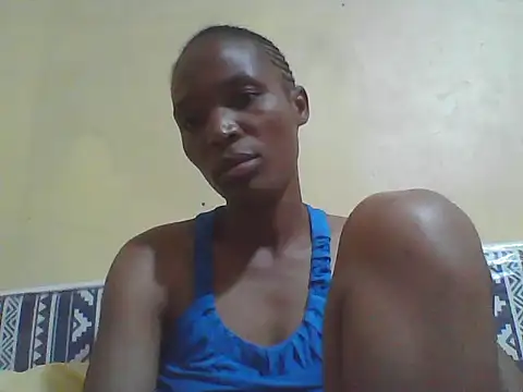 Snapshot of Smillie_prety chatting on March 16, 2026, 5:50 pm Smillie prety online show from March 16, 2026, 5:50 pm