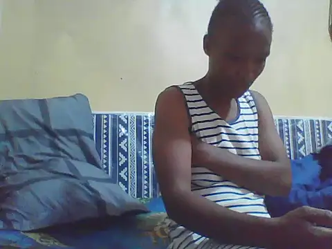 Snapshot of Smillie_prety chatting on March 28, 2026, 3:33 pm Smillie prety online show from March 28, 2026, 3:33 pm