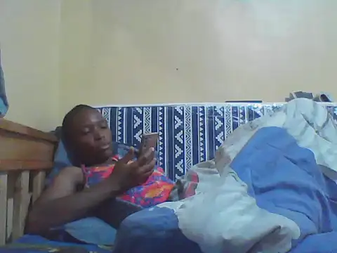 Snapshot of Smillie_prety chatting on April 2, 2026, 4:10 am Smillie prety online show from April 2, 2026, 4:10 am