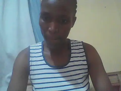 Snapshot of Smillie_prety chatting on April 13, 2026, 3:39 pm Smillie prety online show from April 13, 2026, 3:39 pm