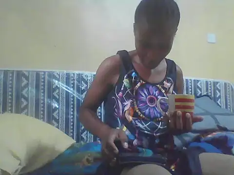 Snapshot of Smillie_prety chatting on April 16, 2026, 11:33 am Smillie prety online show from April 16, 2026, 11:33 am