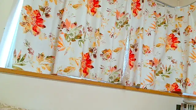 liliyRiSAcha-n online show from March 7, 2026, 7:05 am