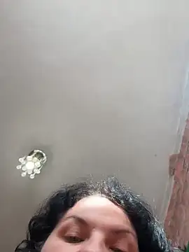 Snapshot of Taisia_W chatting on February 27, 2025, 10:59 am Taisia W online show from February 27, 2025, 10:59 am