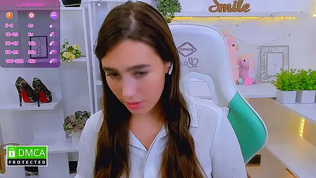  Eliizabeth  online show from September 10, 2025, 9:26 pm