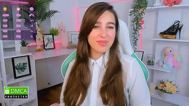  Eliizabeth  online show from October 18, 2025, 8:42 pm