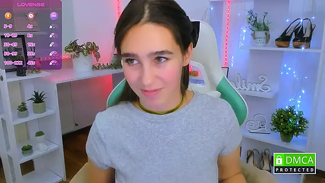  Eliizabeth  online show from January 12, 2026, 10:37 pm