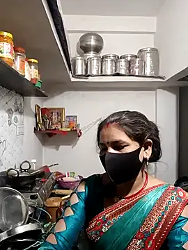 Riyaa-Devi online show from December 18, 2024, 3:37 am