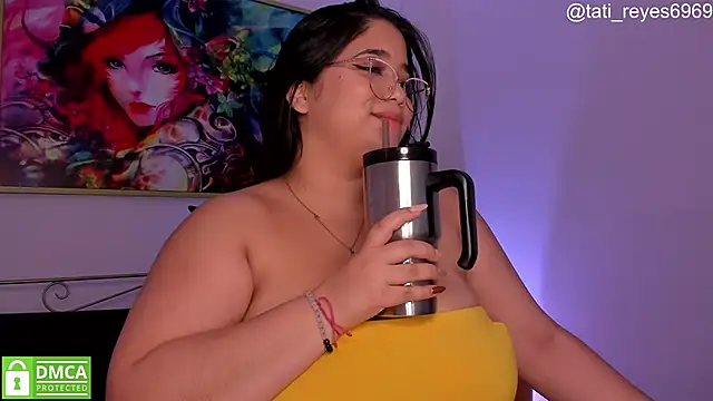 tati reyess online show from January 9, 2025, 1:02 pm