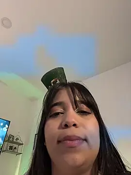 tati reyess online show from March 17, 2026, 12:41 pm