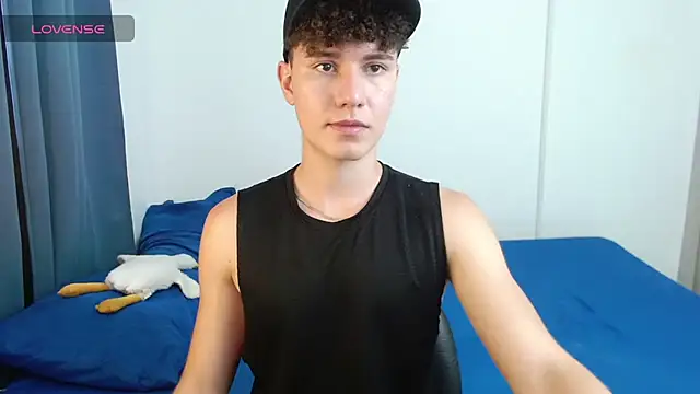 adrian morelly online show from September 8, 2025, 6:51 pm