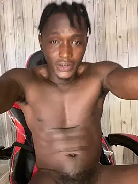 Snapshot of DannSmmith chatting on March 5, 2025, 1:39 pm DannSmmith online show from March 5, 2025, 1:39 pm