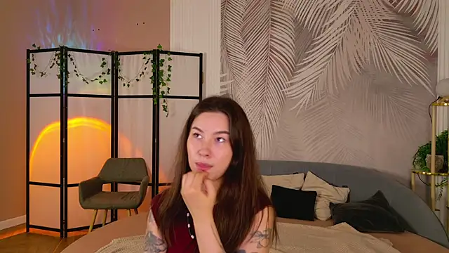 Marie Diaze online show from June 30, 2026, 5:08 am